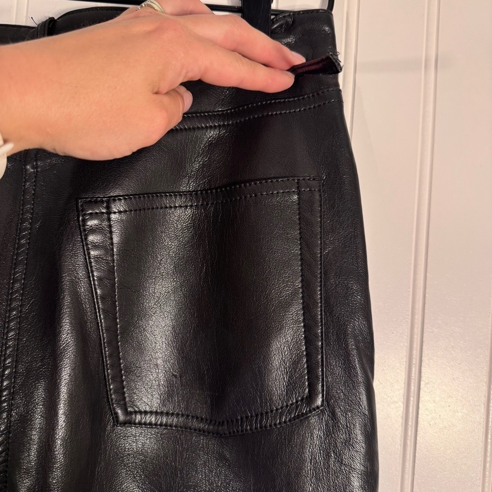 Aritzia Wilfred Melina High Rise Pant Black Leather-like Women’s Size 8 - Picture 10 of 16